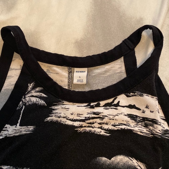 Old navy dress - Picture 3 of 3